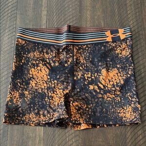 Under Armour Orange and Black Athletic Shorts M